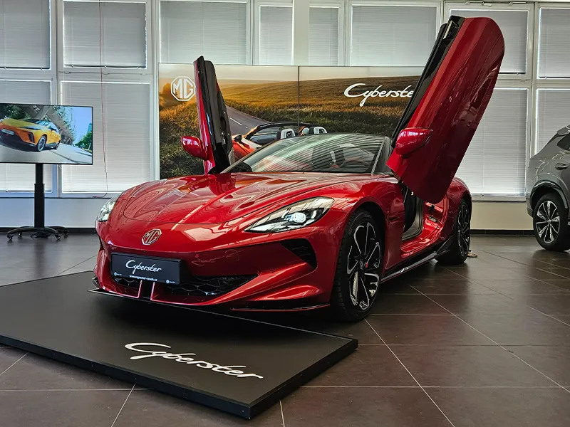 MG Cyberster roadshow - testovací jízda - Lenner Motors